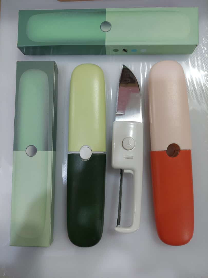 Stainless Steel 2 In 1 Fruit Cutting Knife With Peeler For Peeling And Cutting,(Random Color)