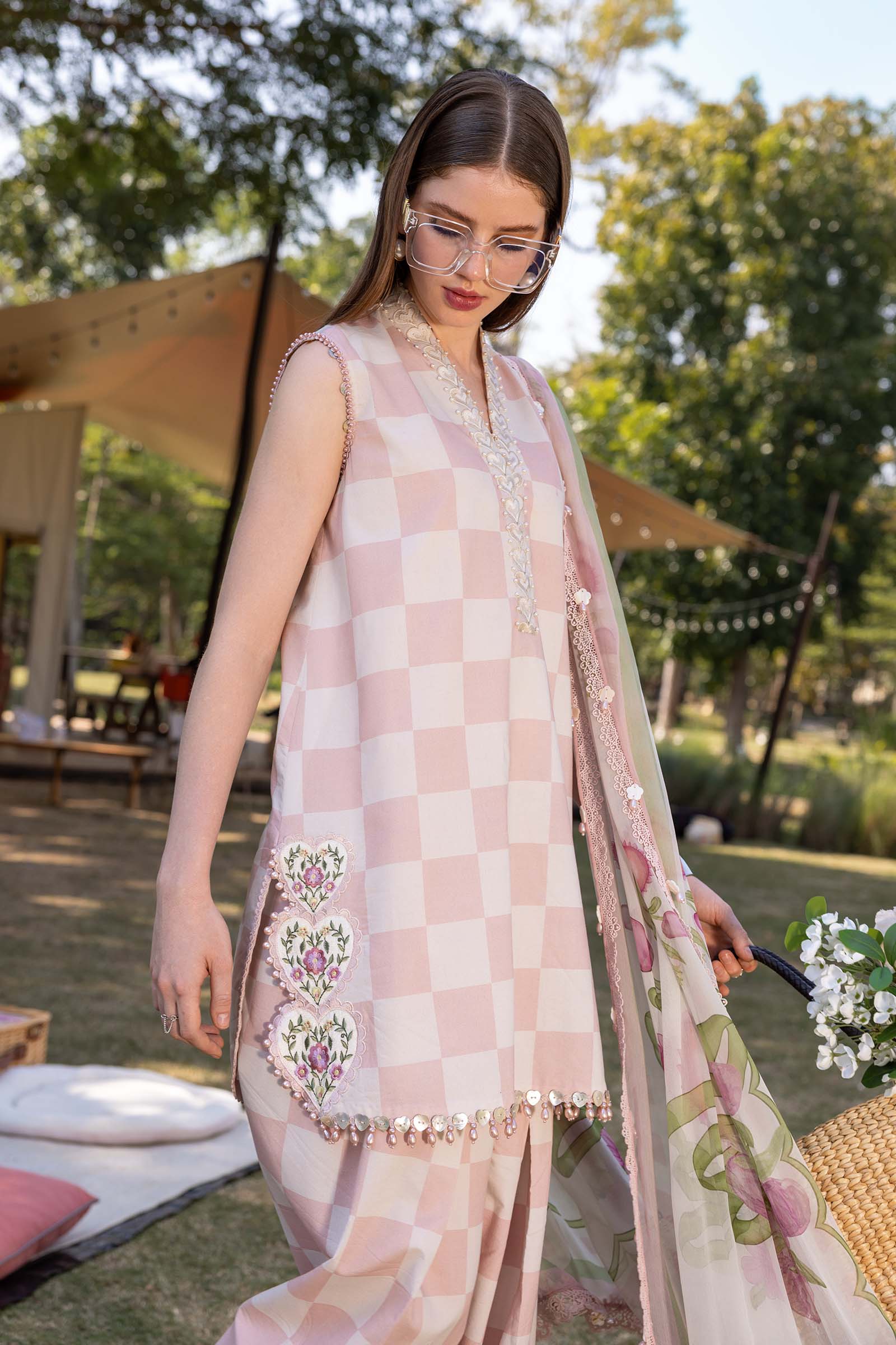 Luxury All-Over Checkerboard Print Embroidered Lawn 3Pc Unstitched Suit With Chiffon Dupatta – EID & Party Wear