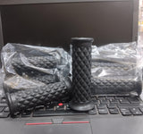 Cafe Racer Diamond Style Rubber Handlebar Grips With Bar Ends – Black (Pair)