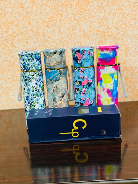 Stylish Printed Water Bottle 650ML – Leak Proof Stainless Steel | Trendy Design With Box | Premium Quality Random Color