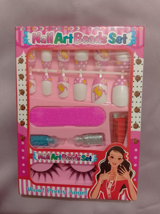 Kids Eyelashes & Nail Art Set