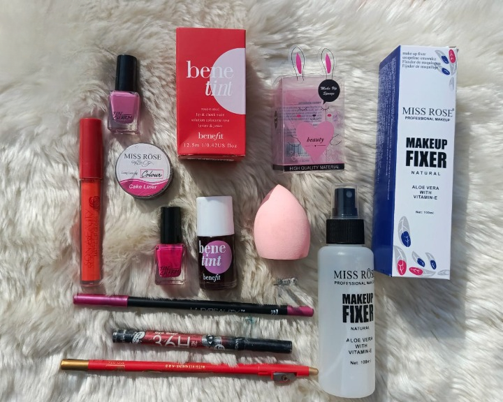 10-In-1 Ultimate Makeup Deal – Complete Beauty Essentials For Every Look!