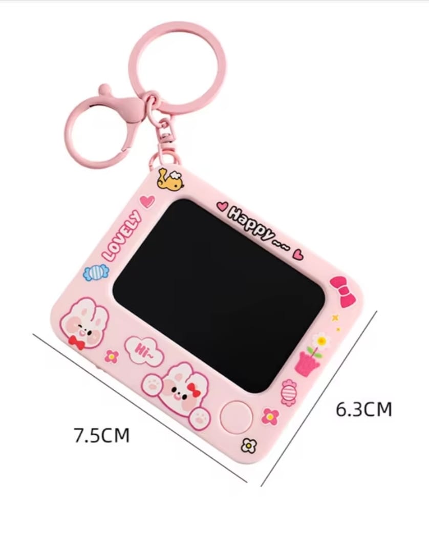 Creative Mini Graffiti Board Keychain – Cute Cartoon Bag Pendant & Reusable Drawing Tablet For Students, Kids & Artists (Random Color)